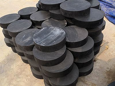 呼玛县板式橡胶支座由若干层橡胶片与薄钢板经加压硫化